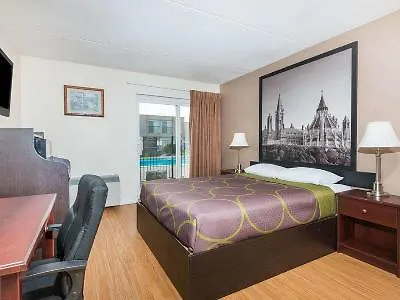 Super 8 By Wyndham Cambridge/Kitchener/Waterloo Area Hotel Cambridge